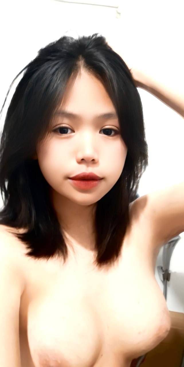 Một ngày dài ở nhà với chị hai